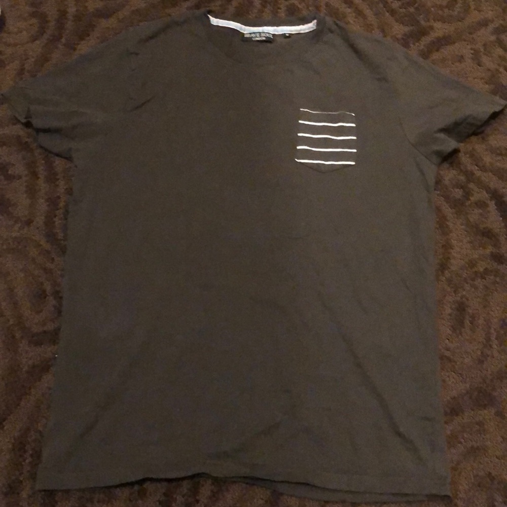 ❤️Brave soul Olive green T-shirt w striped pocket